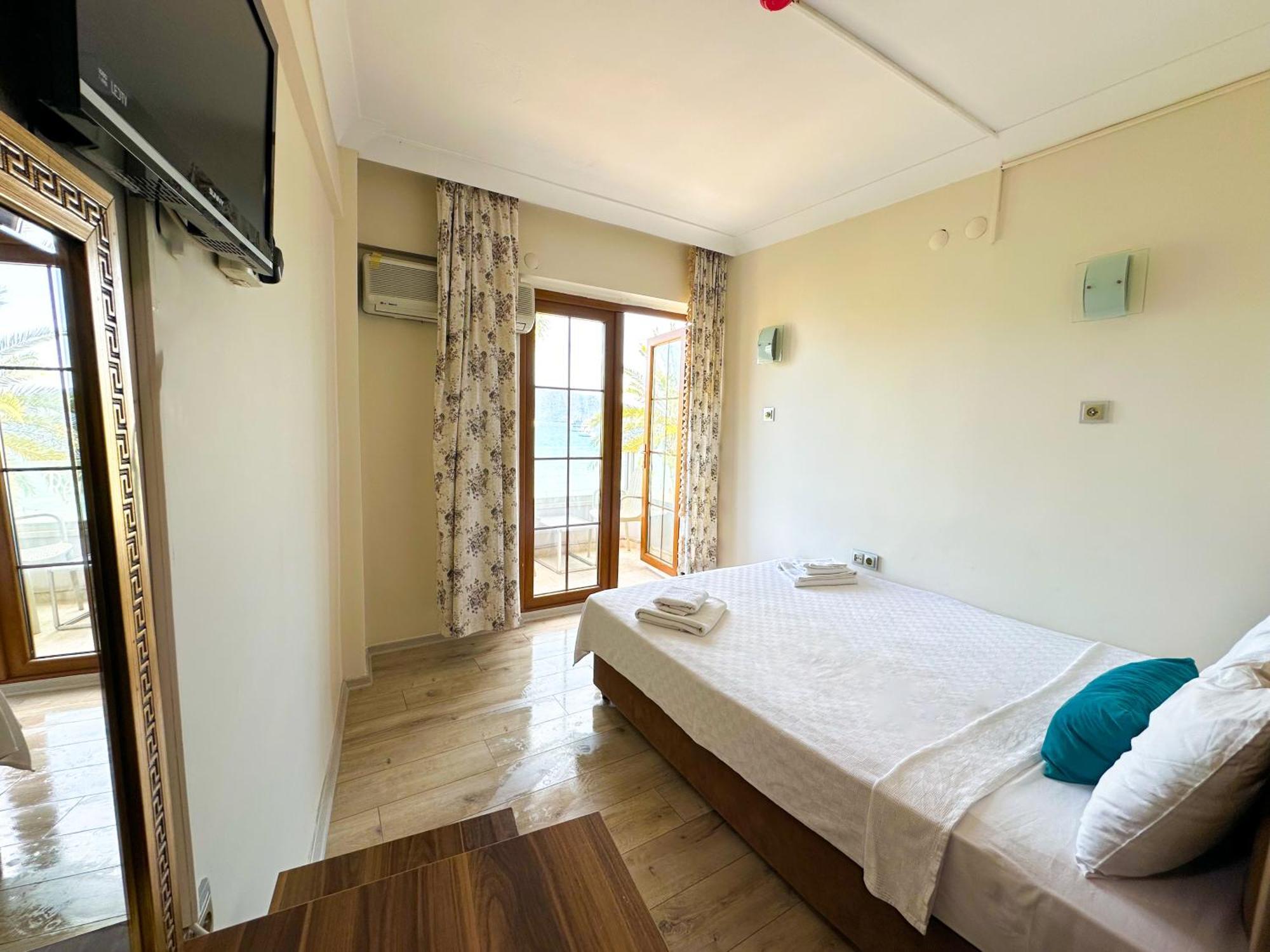 Reis Beach Hotel Marmaris Exterior foto